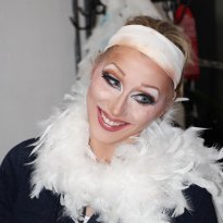 16.09.2014 | Dragqueen-Workshop