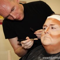 16.09.2014 | Dragqueen-Workshop