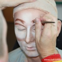 24.08.2018 | Dragqueen-Workshop