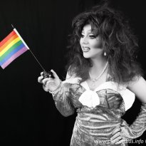 23.06.2018 | Dragqueen-Workshop