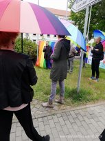13.05.2019 | Regenbogenfahnenhissung und Ausstellungseröffnung am LASV Cottbus