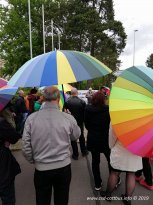 13.05.2019 | Regenbogenfahnenhissung und Ausstellungseröffnung am LASV Cottbus